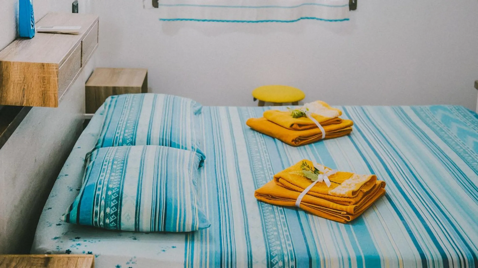 B&B Trebenoro Lotzorai Couette-café